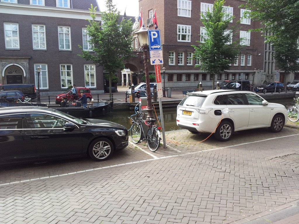 Jedes sechste neue Auto in der EU fährt elektrisch
